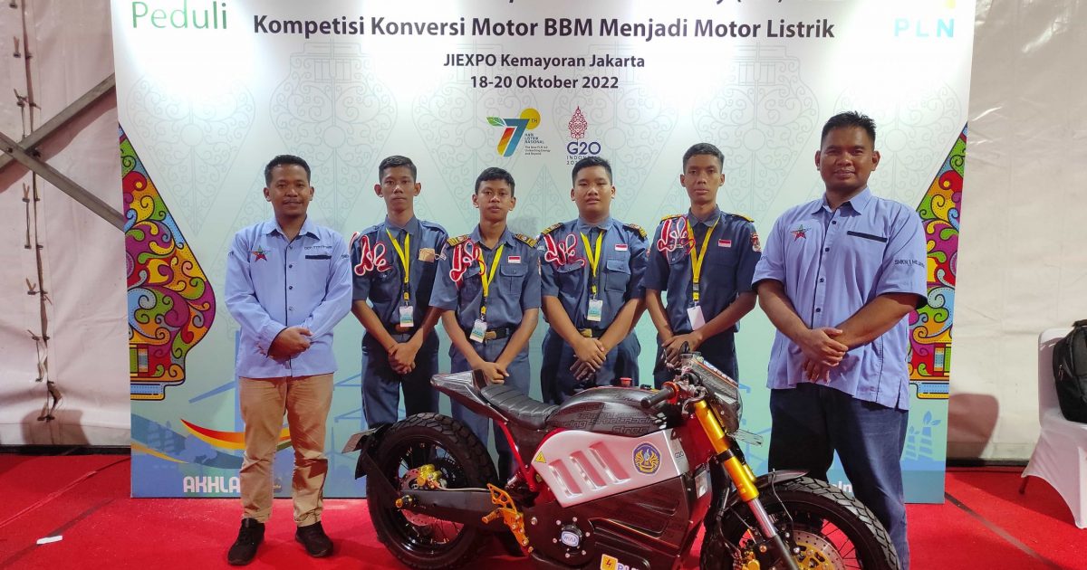 Juara 5 Dalam Kompetisi Tingkat Nasional “Konversi Motor BBM Menjadi ...